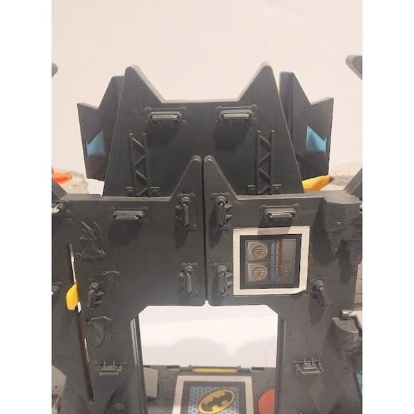 Fisher Price Imaginext Super Friends Batcave Playset 2012 - Picture 15 of 16